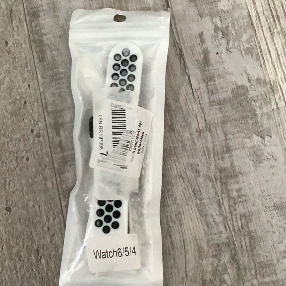 Apple Watch Sport Band compatible with Apple Watch Series 4,5,6🌻 - Picture 2 of 5